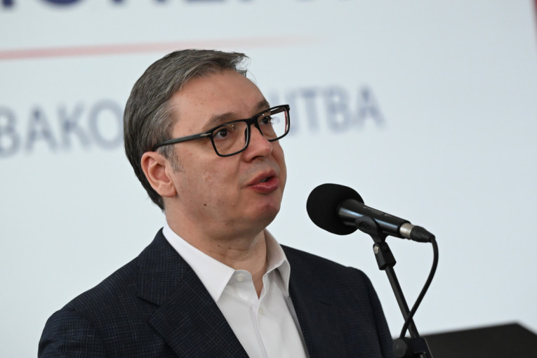 Vučić sutra sa Azvirtom, potpisuje se ugovor za brzu saobraćajnicu u Vojvodini