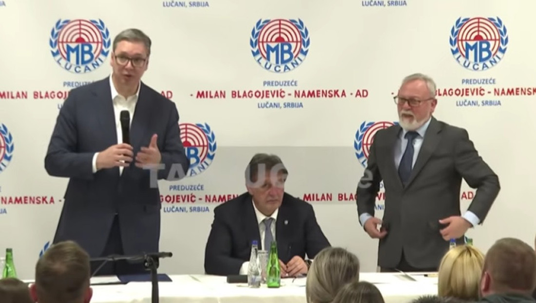 Vučić u fabrici MB Namenska: Država se nikada neće odreći većinskog vlasništva (FOTO/VIDEO)