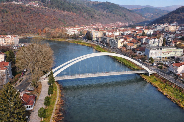 Jedinstven prizor: Ovo je izgled novog mosta u Prijepolju - spojiće obale, ali i ljude