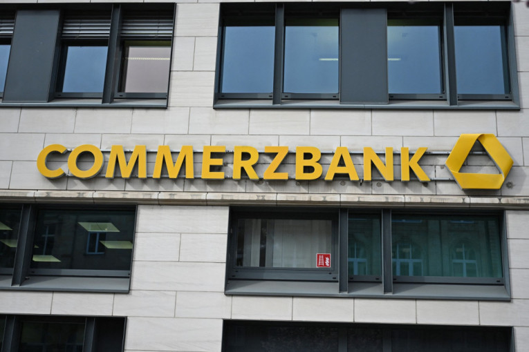 Sprema se potres u nemačkom bankarstvu! Berlin razmatra prodaju velikog udela Italijanima, čak 7.000 radnih mesta visi o koncu
