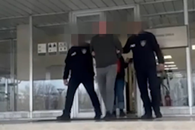 Surčinac pao zbog građevine: Sumnja na milionsku štetu (VIDEO)