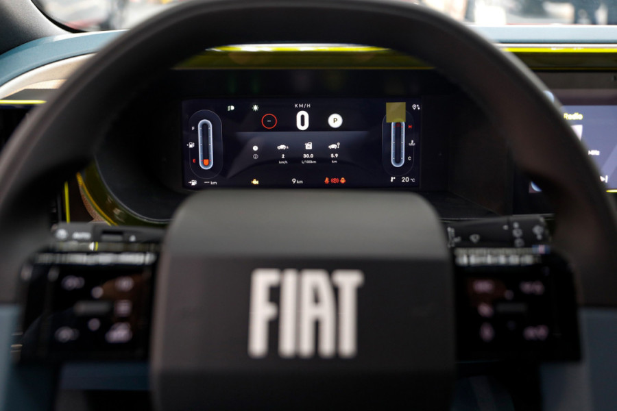 Vredi kao nekoliko stanova: Ovo je najskuplji automobil na Sajmu, a evo koliko košta i najjeftiniji (FOTO)