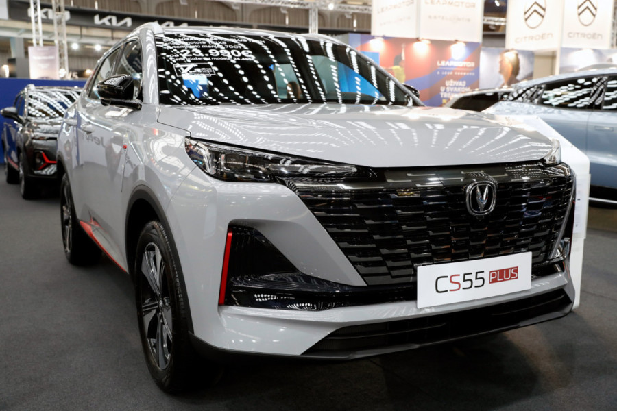 Premijera na Sajmu automobila: OMR GROUP I CROSSROAD ASIA predstavljaju CHANGAN – spoj vrhunske tehnologije i tradicije (FOTO)