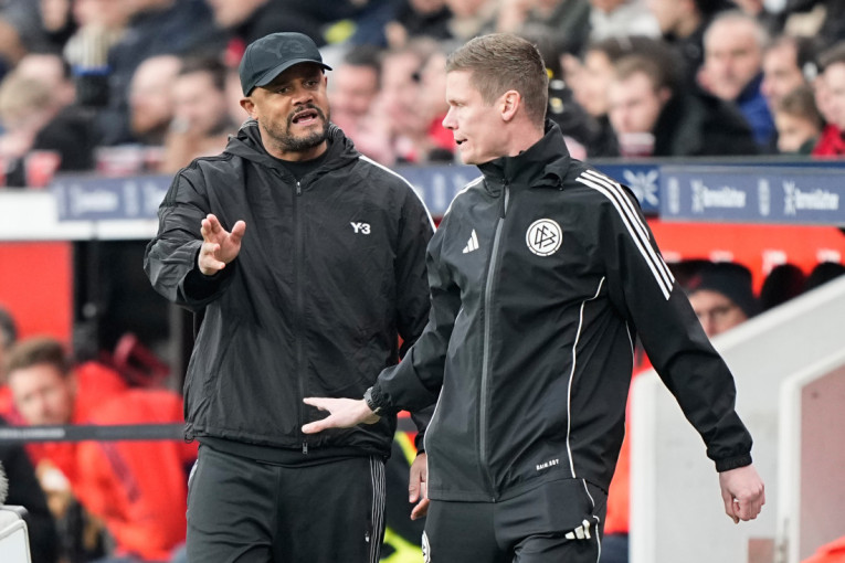 Kompanija "boli glava" zbog golmana: Trener Bajerna se nada "planu A", ali je spreman i "plan B" (FOTO)