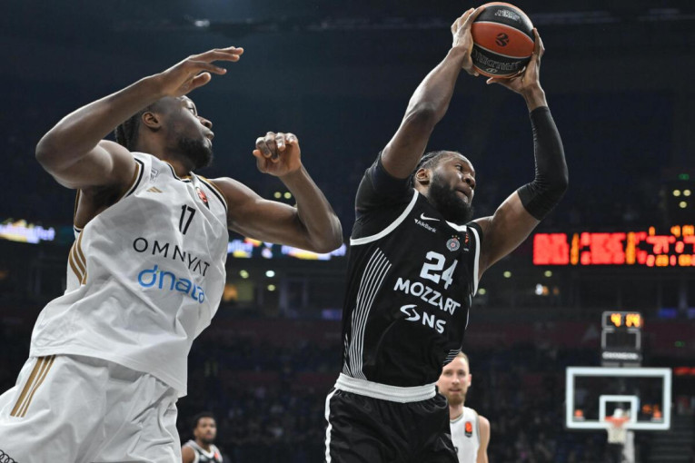 Od očaja do sjaja! Partizan je bio u dvocifrenom minusu, ali je završio sa +14, pogledajte hajlajtse (VIDEO)