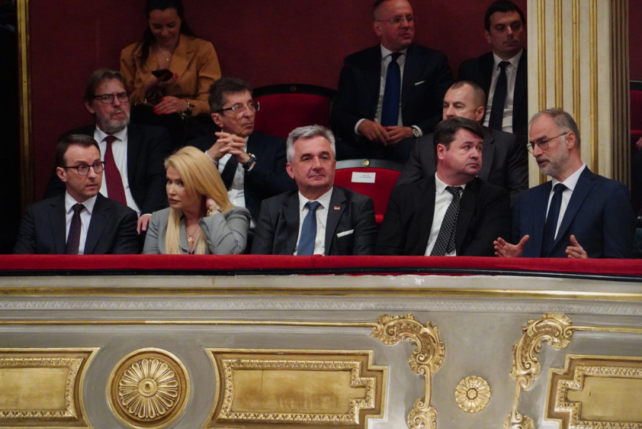 Pogrom koji svet nije video: Vučević poručio - sramota čovečanstva bez kazne