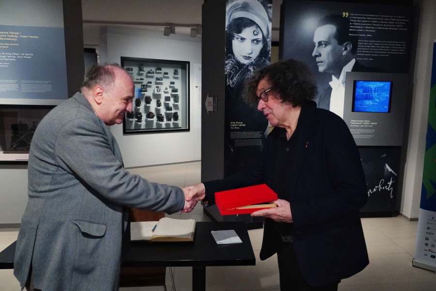 Trijumf predstave "Švejk" na Danima komedije u Jagodini: Čak tri velika priznanja (FOTO)