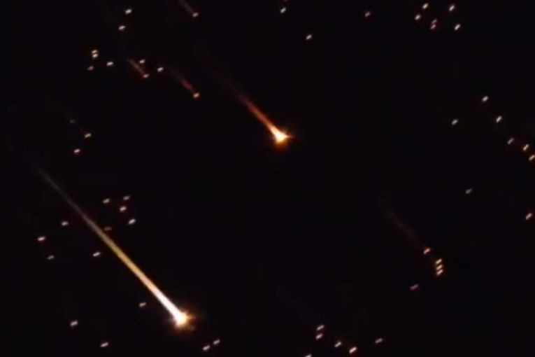 Vatrena kiša u Tel Avivu: Iran zasuo Izrael moćnim projektilima, od ovoga nije bilo odbrane (VIDEO)