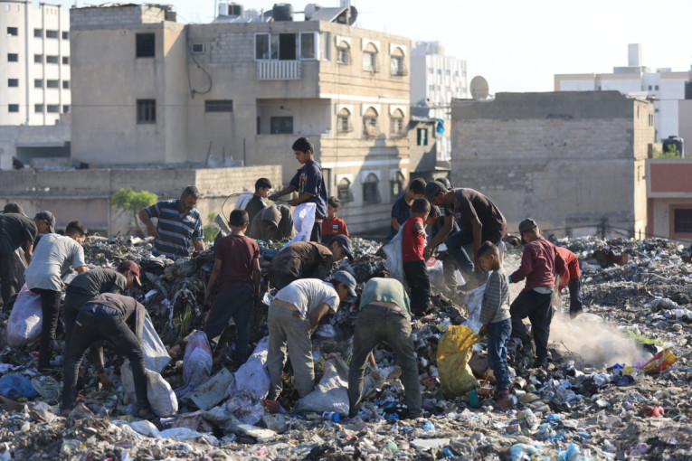 Rat briše detinjstvo: U Libanu svakog dana strada 30 dece