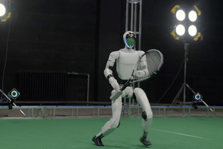 Robot za samo nekoliko dana naučio da igra tenis (VIDEO)