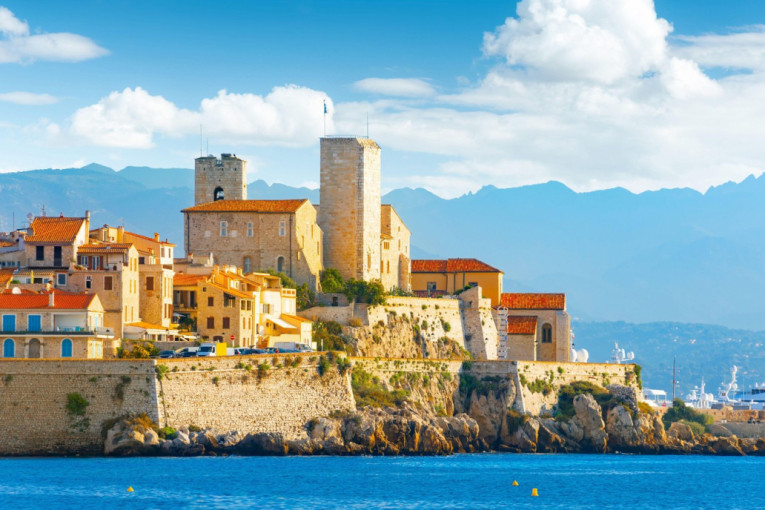 Francuska rivijera u punom sjaju: Mesto na kom se moćna istorija, Pikasava dela i čarobni pejzaži spajaju u jedno (FOTO)