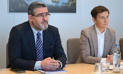 Brnabić iz Brisela: Tražim da mi objasne šta je problem sa slobodom medija u Srbiji