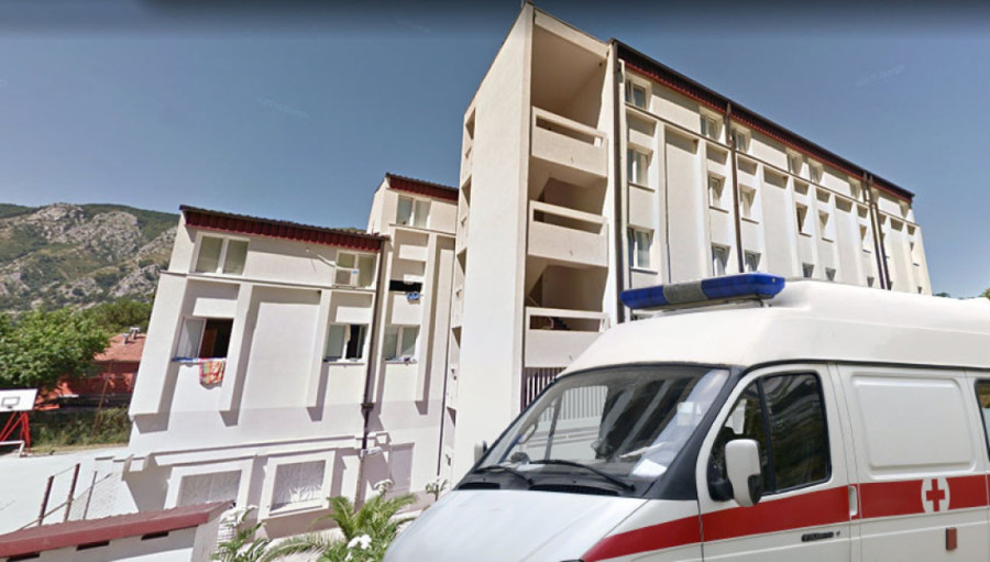 Užas u Beogradu: Maloletnik (17) brutalno prebijen, borba za život