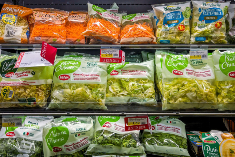 Da li je salata iz kesice zaista spremna za jelo? Odgovor vas može iznenaditi