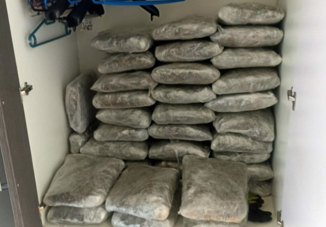 Marihuana na ofingeru: Pribojci spakovali 80 kilograma droge (FOTO)