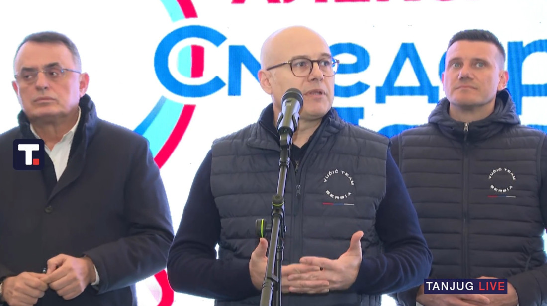 Vučević u selu Kusadak: 29. marta sačuvajmo Smederevsku Palanku, sačuvajmo Srbiju (VIDEO)