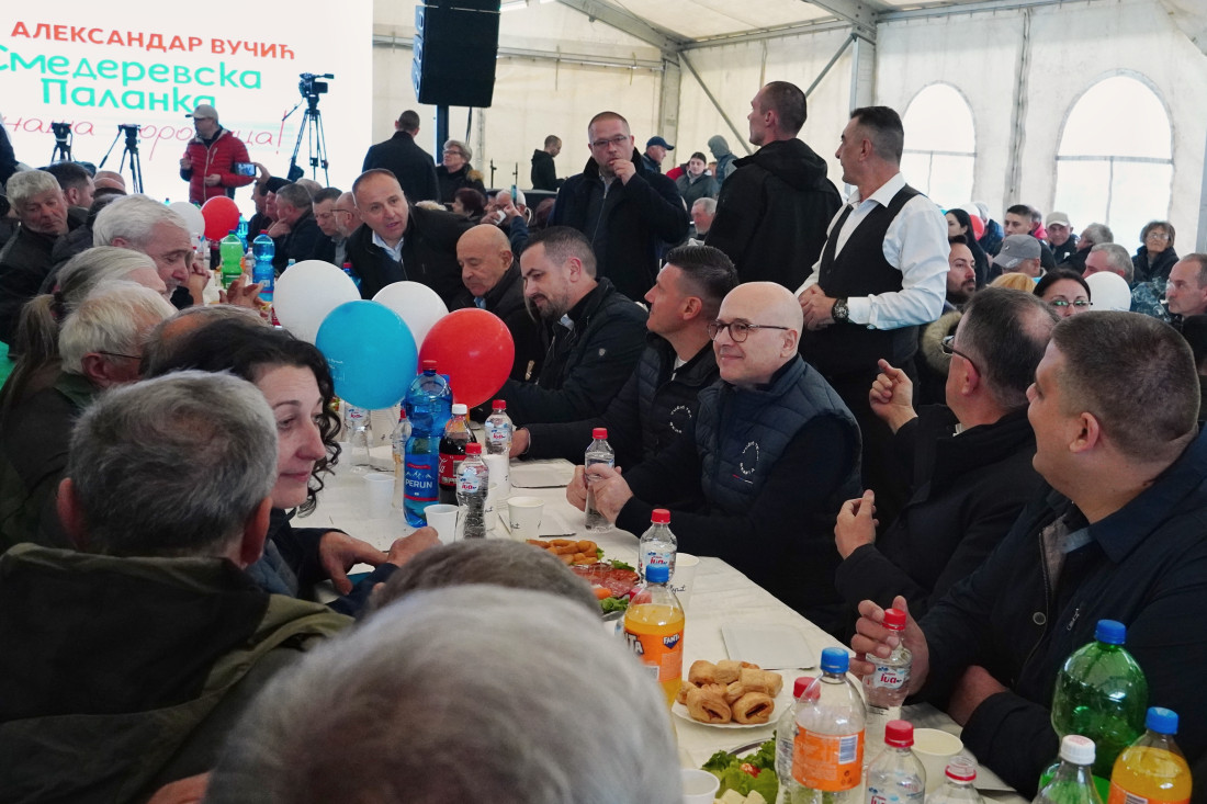 Vučević u selu Kusadak: 29. marta sačuvajmo Smederevsku Palanku, sačuvajmo Srbiju (VIDEO)