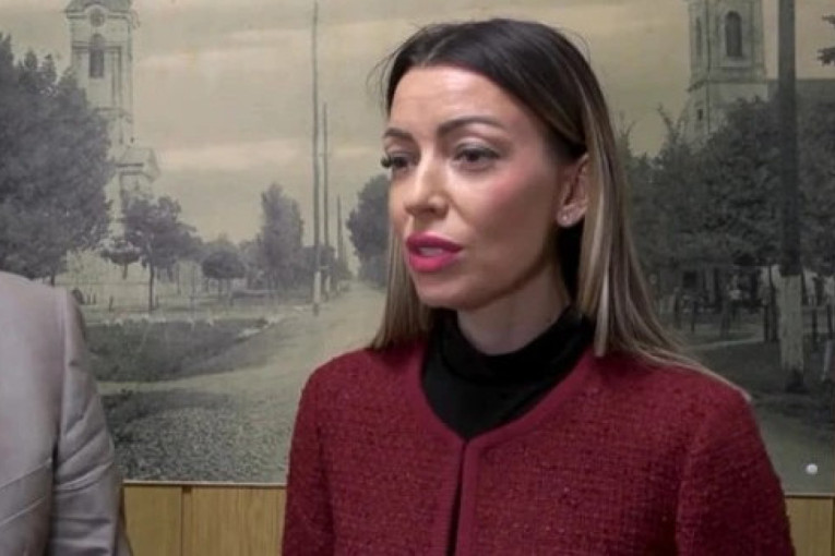 Još jedno obećanje predsednika Vučića ispunjeno, ovog puta u Kuli: Mesarović potpisala ugovor o uređenju Velikog bačkog kanala