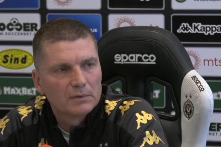 Ovo je dečko srebrne Angeline: I Aleksa je atletičar, pogledajte kako je ispratio njenu borbu na Svetskom prvenstvu (FOTO)