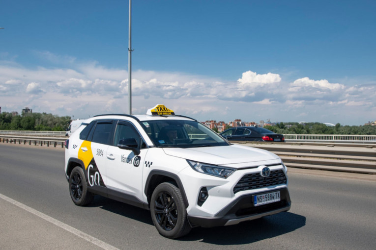 Yandex Go udvostručuje bakšiš za vozače povodom Međunarodnog dana taksista