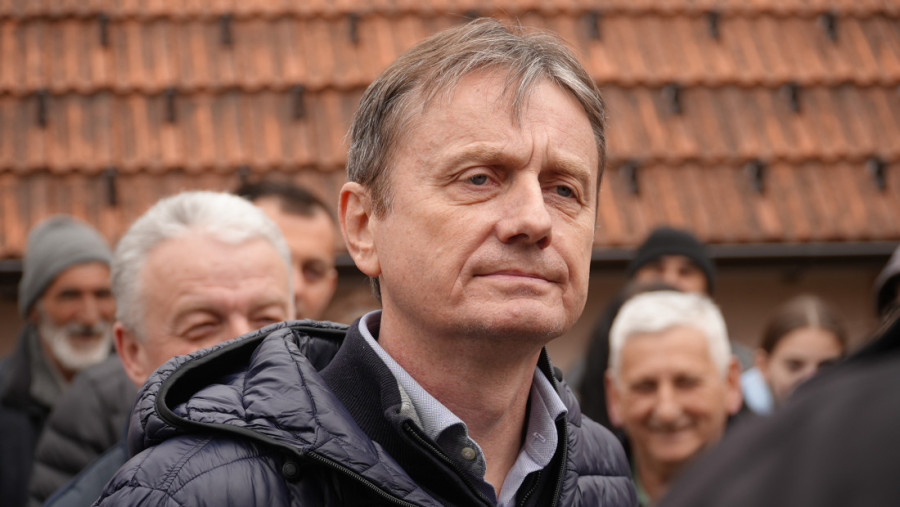 Država rešava probleme: Rasovac dobija novi put i vodu