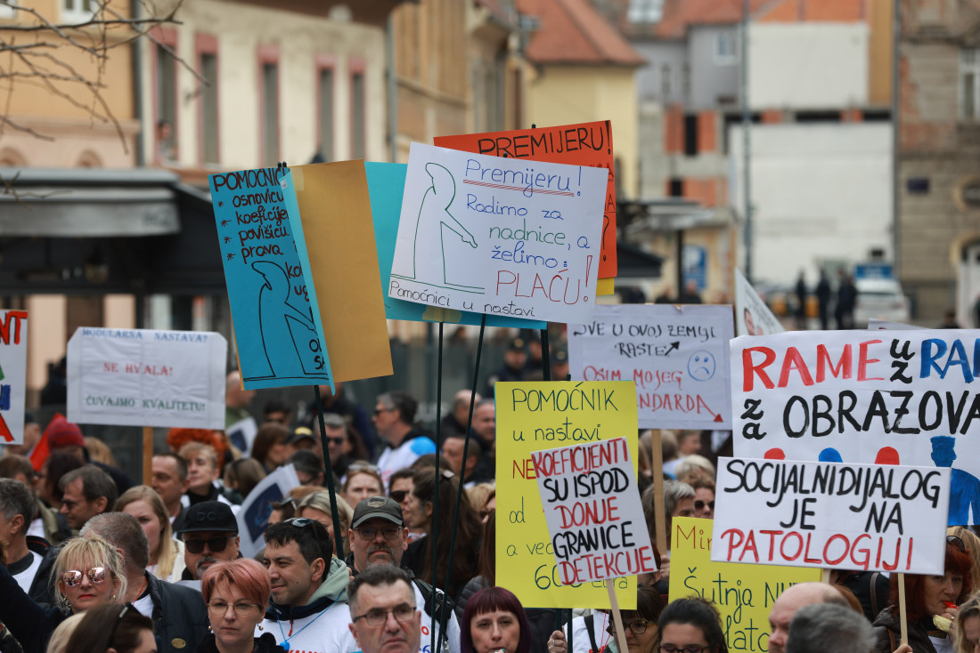 Radnička pobuna u Zagrebu! Dajte nam plate, hoćemo da živimo (FOTO)