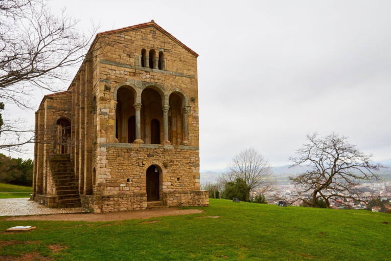 Ovaj grad na severu Španije sve više privlači pažnju putnika svojim veličanstvenim panoramskim pogledom i znamenitostima (FOTO)
