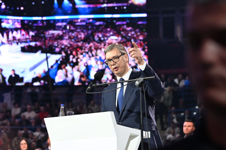 Vučićeva moćna poruka sa skupa u Areni: Pobedićemo ih, pobediti ubedljivo, pobediti pošteno! (VIDEO)