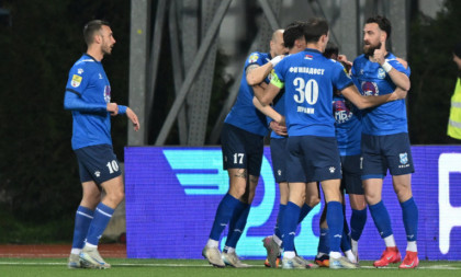 Mladost - Partizan: Lučanci poveli već u 6. minutu, Ćirić iz mrtvog ugla (FOTO)