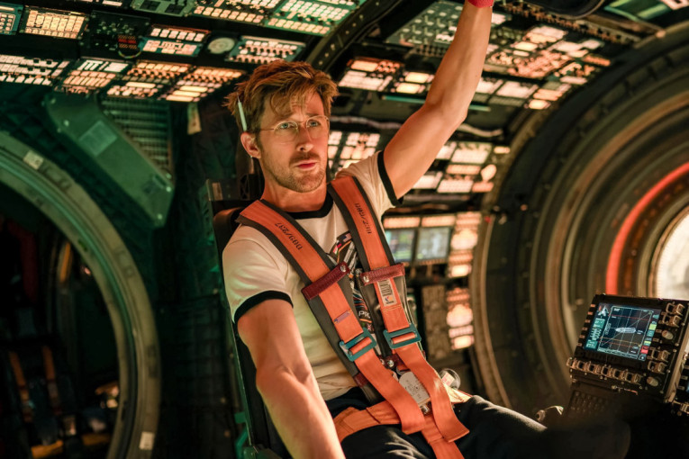 Novi film Rajana Goslinga ruši sve pred sobom i ne namerava da se zaustavi: Zarada od koje se vrti u glavi (VIDEO)