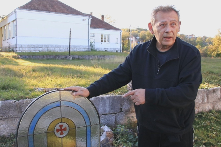 Njegovi vitraži obišli čitav svet: Zanatlija sa Zlatibora dominira u ovom polju, niko ne radi kao on (FOTO)