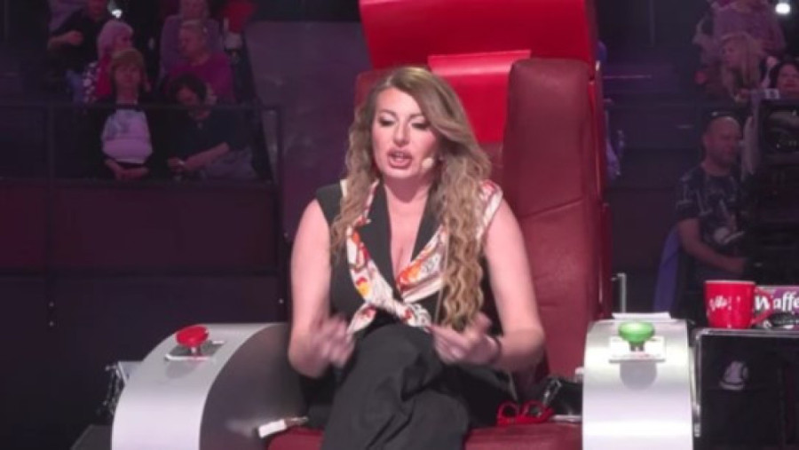 Jelena Karleuša žestoko oplela po koleginici: Izgleda kao klozetarka!