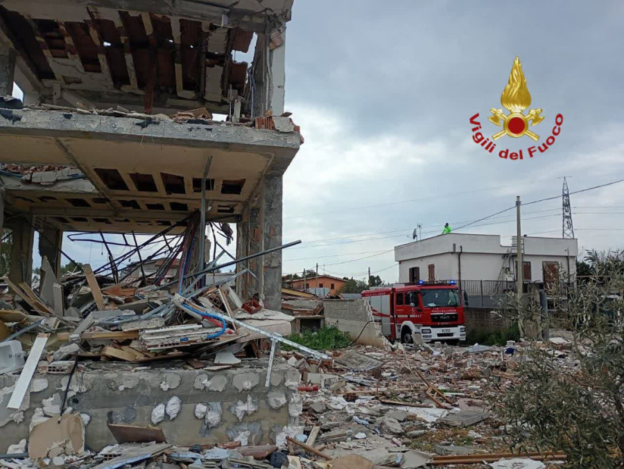 Nakon Istanbula, Rim: Eksplozija odjeknula i srušila se zgrada, traže se zarobljeni u ruševinama (FOTO)