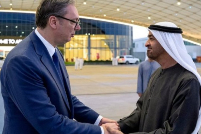 Vučić otputovao u Emirate: Sastao se sa šeikom Mohamedom bin Zajedom al Nahjanom