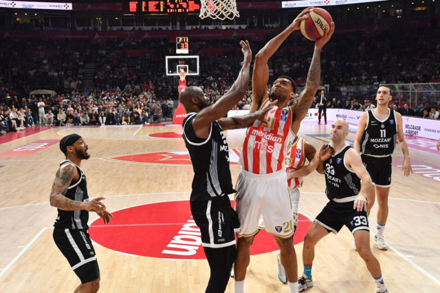 Zvezda u derbiju zalečila rane iz Atine! Dobrić i Batler odbranili crveno-belu Arenu!