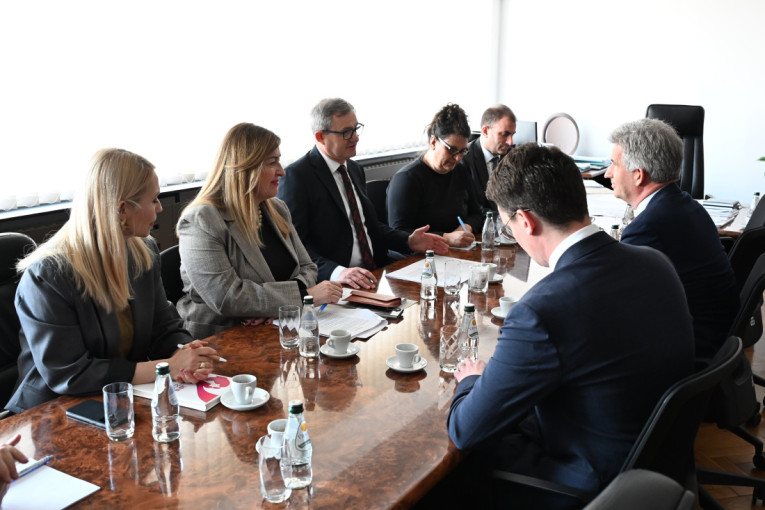 Britanci žele ulažu u srpski agrar: Otvara se novi talas investicija (FOTO/VIDEO)