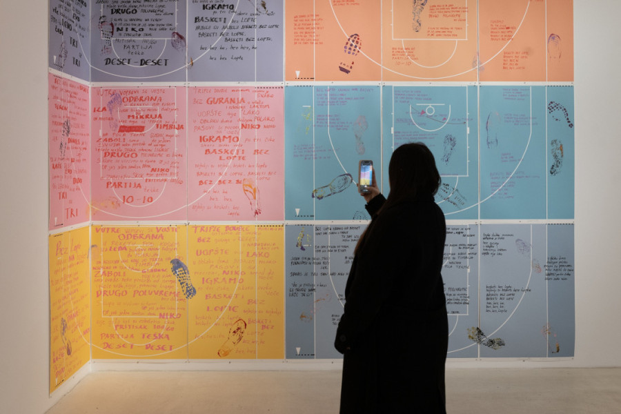 "Danas je taj dan kad niko nije poneo loptu": Kako je stih jedne pesme inspirisao izložbu o jednom sportu (FOTO)