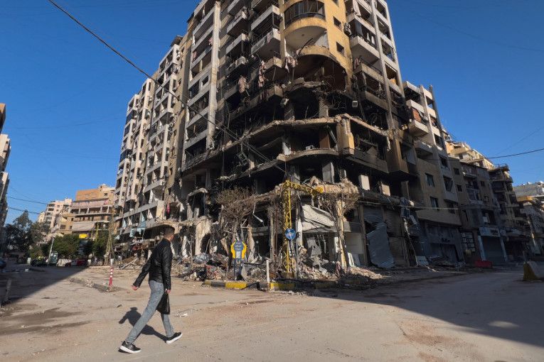 RAT NA BLISKOM ISTOKU Tramp: Ne isključujem slanje kopnenih snaga u Iran! Hezbolah izveo više napada na izraelske snage?  (VIDEO)