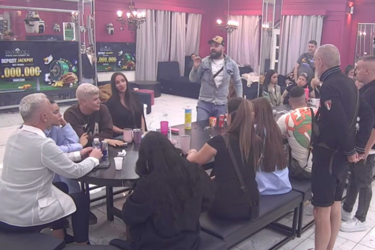 Haos u Eliti zbog Anitine trudnoće! Luka nije otac, nego - on?! Oglasila se i Vujovićeva majka!