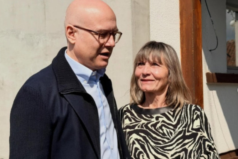 Srce mi je puno! Lider SNS-a u posetio Živku Marković (FOTO)