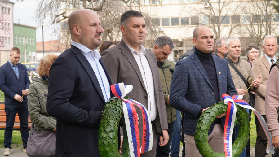Venci na spomenik žrtvama NATO agresije: I posle 27 godina osećamo posledice bombardovanja