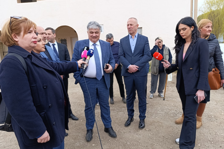 Lučić otvorio baznu stanicu kod Knjaževca: Cilj da se sva mesta u Srbiji pokriju kvalitetnom mobilnim mrežom i internetom (FOTO)