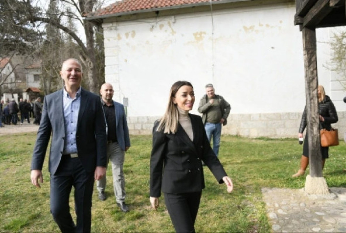 Vučić obećao, već danas potpisano: Masarović potpisala milionske ugovore za projekte u Knjaževcu (FOTO/VIDEO)