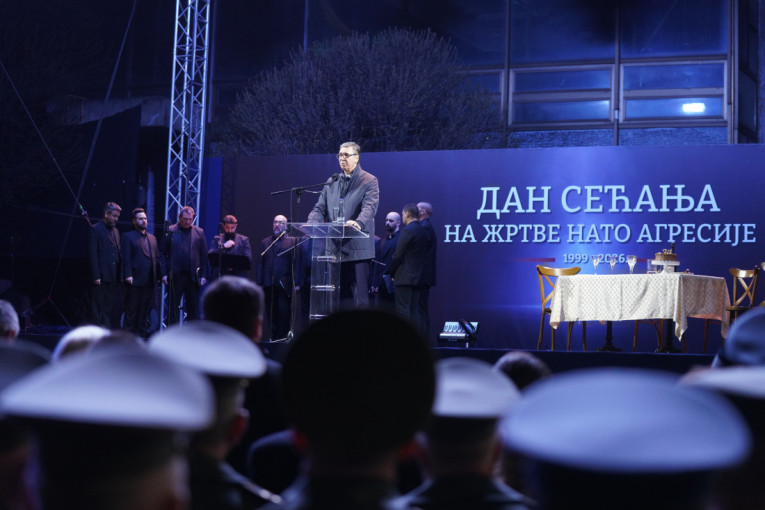 Vučić iz Vranja: Kosovo ne damo, istoriju ne zaboravljamo!