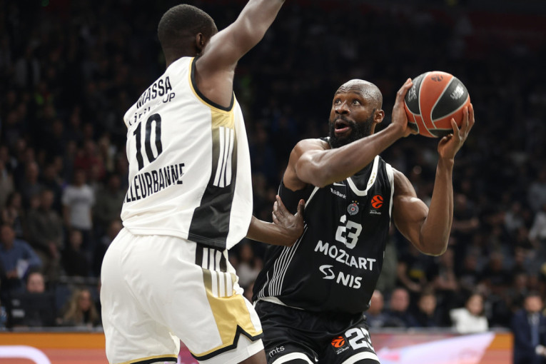 Partizan vratio još jedan dug! Džons srušio Asvel u poslednjoj sekundi!