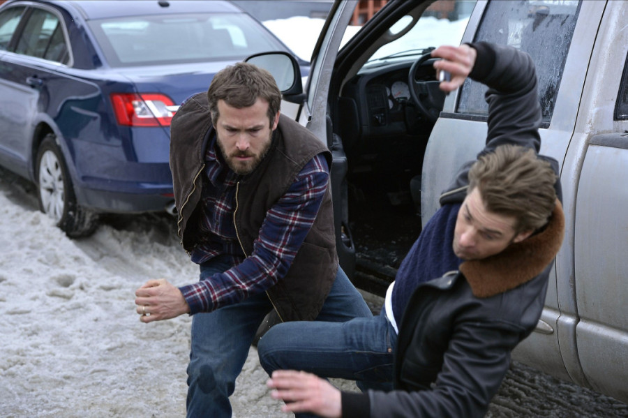 Propali film Rajana Rejnoldsa postao hit na Netfliksu: Reditelj smatra da su razlog Epstinova zverstva (VIDEO)