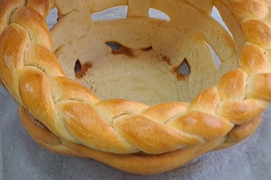 Ove godine uradite nešto drugačije: Korpa za jaja od testa se lako pravi, a izgledaće spektakularno na prazničnoj trpezi (RECEPT)