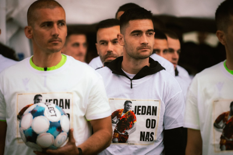 Partizan podigao pehar! Crno-beli osvojili prvi memorijal "Andrija Delibašić"!