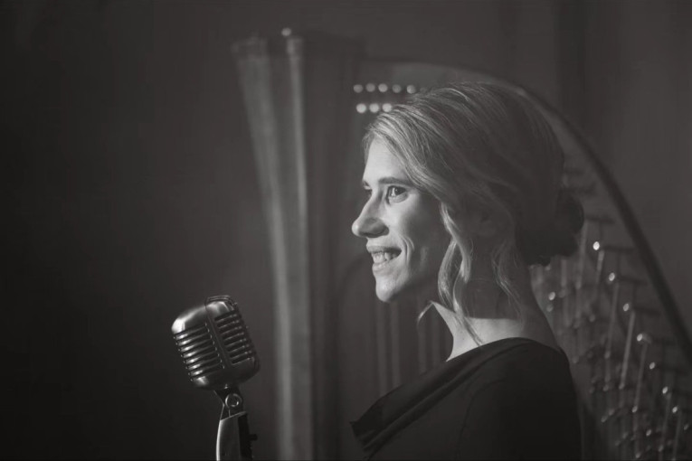 Upoznajte Harp Lady: Na njenom koncertu ćete čuti kako harfa govori (FOTO/VIDEO)