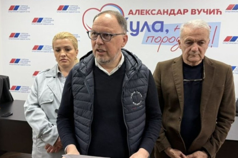 Najbrutalnija laž do sada! Blokaderi izmislili pucnjavu u Kuli, a oni hteli da masakriraju pristalice SNS! (FOTO)